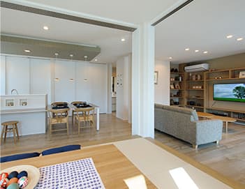 ディライト インテリア